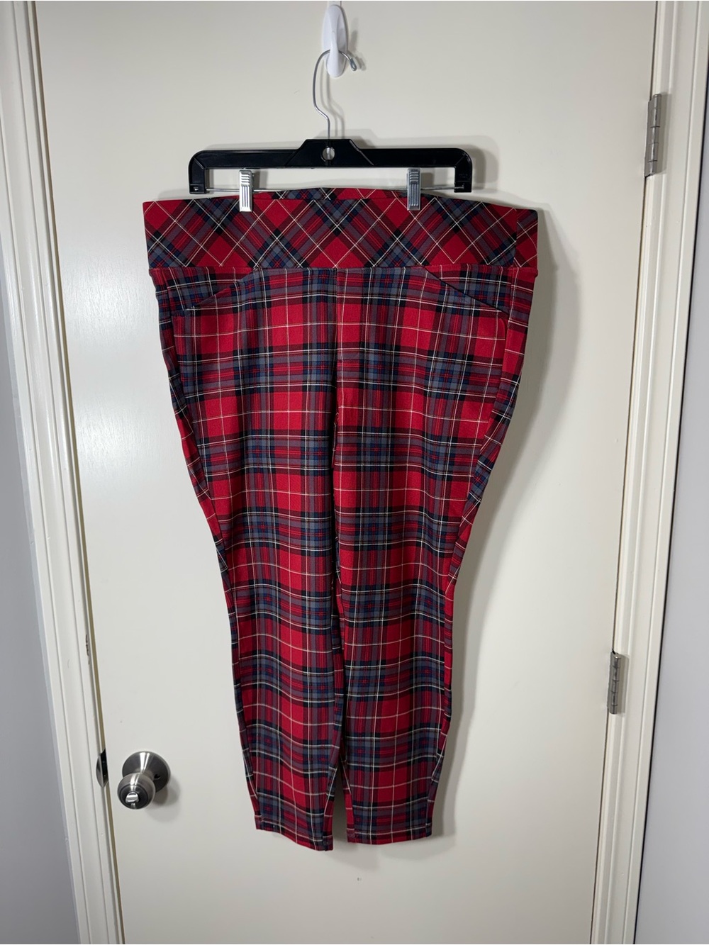Torrid Red Plaid Pixie Pull-on Skinny Pants Plus Size 2X